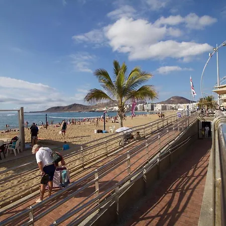 Apartamento Rosamar A Metros De La Playa Wifi Gratis 305 By Lightbooking